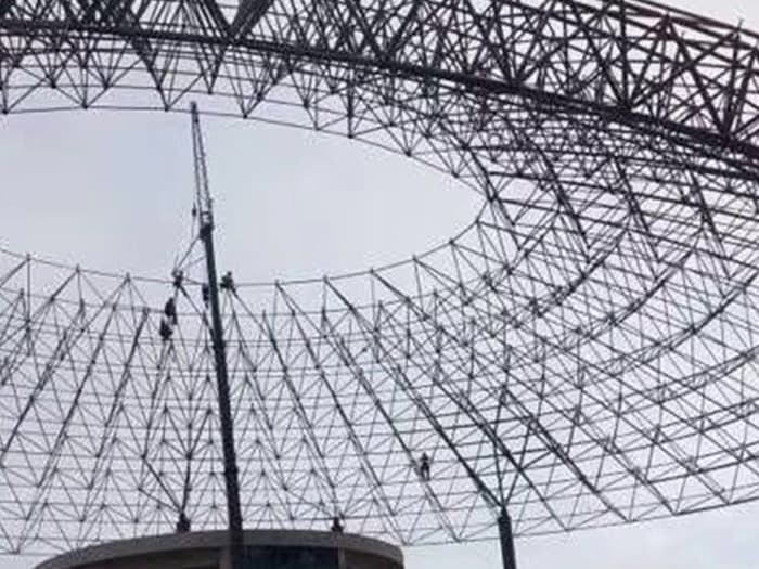 吐鲁番篮球馆球形网架厂家价格